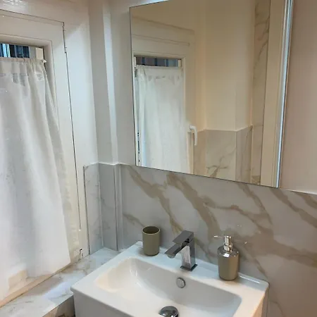 Start Slone Apartamento